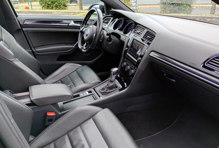 Volkswagen Golf  VII R 2.0 TSI 300 ch 4 MOTION DSG Toit ouvrant Sellerie Cuir