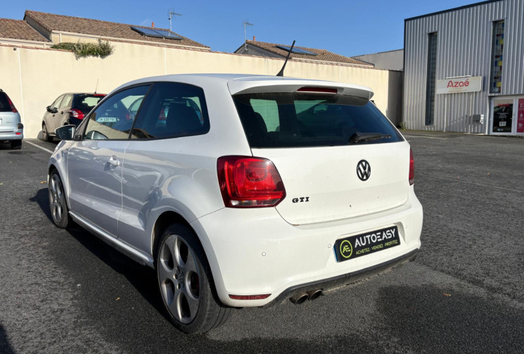 Volkswagen Polo V GTI 1.4 TFSi 180 / BOITE AUTOMATIQUE / GARANTIE 12 MOIS