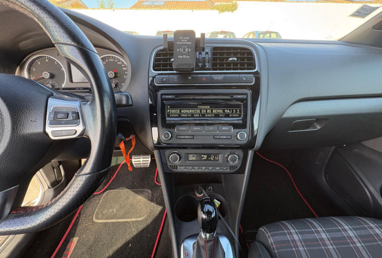 Volkswagen Polo V GTI 1.4 TFSi 180 / BOITE AUTOMATIQUE / GARANTIE 12 MOIS