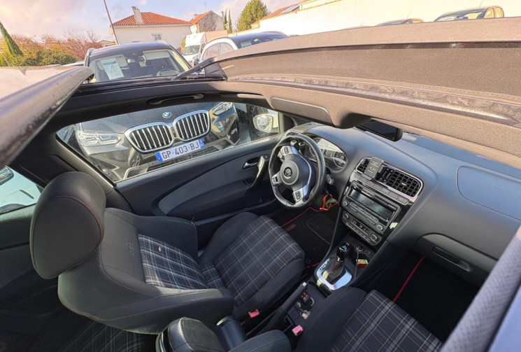 Volkswagen Polo V GTI 1.4 TFSi 180 / BOITE AUTOMATIQUE / GARANTIE 12 MOIS