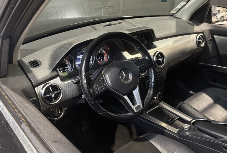 Mercedes CLASSE GLK 350 Cdi 265ch FASCINATION 2013 / BVA / ATTELAGE / SIÈGES ÉLEC / HARMAN KARDON