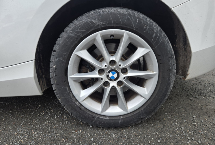 BMW Série 1 3 portes 120d 2.0 d 16V DPF 184 cv URBAN LIFE