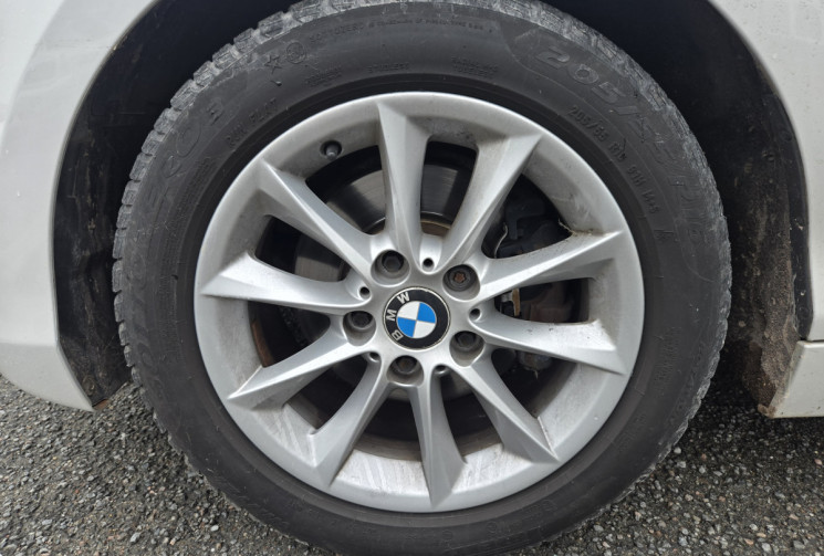 BMW Série 1 3 portes 120d 2.0 d 16V DPF 184 cv URBAN LIFE