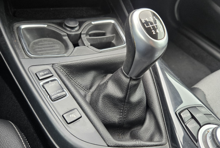 BMW Série 1 3 portes 120d 2.0 d 16V DPF 184 cv URBAN LIFE