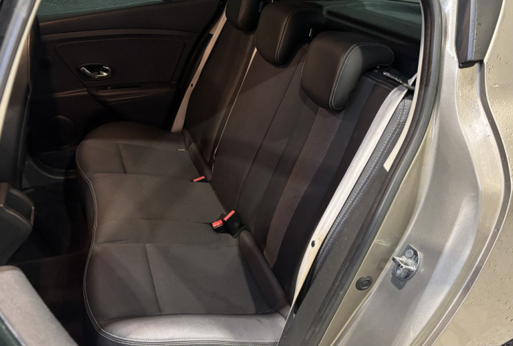 Renault Megane III 1.6 dCi 130 BOSE 2013 / RADARS AV-AR / SEMI-CUIR / BVM