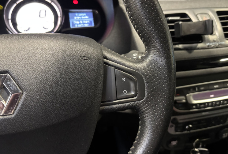 Renault Megane III 1.6 dCi 130 BOSE 2013 / RADARS AV-AR / SEMI-CUIR / BVM