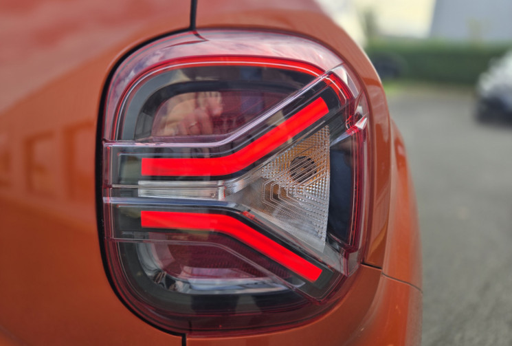 Dacia Duster 1.3 TCe 150 FAP 4x2 EDC Prestige