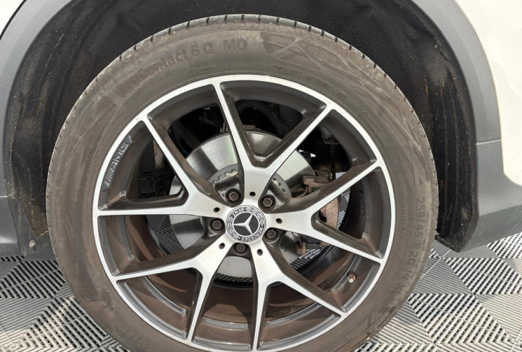 Mercedes GLC 220d AMG Line Launch Edition CT VIERGE 