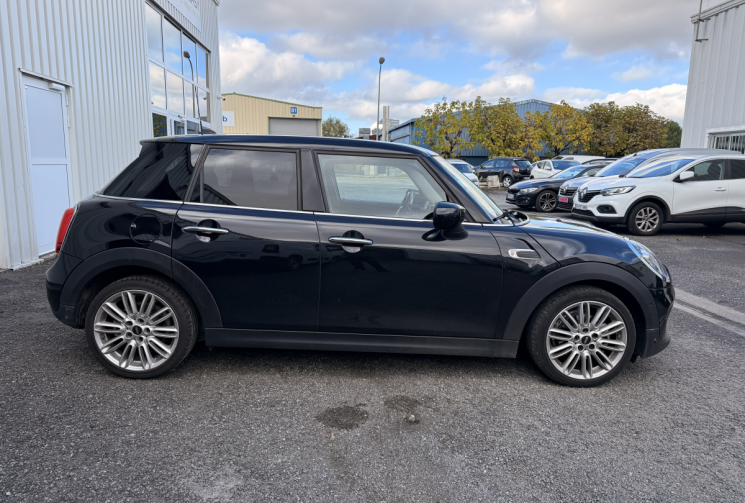 Mini Mini 3 (F55) 5 Portes Cooper greenwich 1.5 i 12V 136 cv greenwich