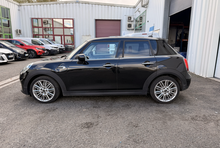 Mini Mini 3 (F55) 5 Portes Cooper greenwich 1.5 i 12V 136 cv greenwich
