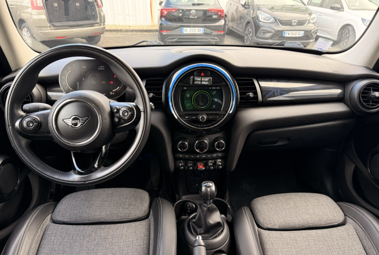 Mini Mini 3 (F55) 5 Portes Cooper greenwich 1.5 i 12V 136 cv greenwich