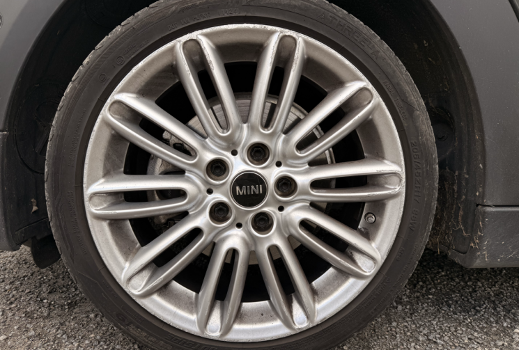 Mini Mini 3 (F55) 5 Portes Cooper greenwich 1.5 i 12V 136 cv greenwich