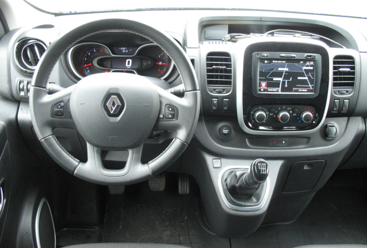 Renault Trafic III L1 H12.0 DCI 120 MOTEUR A CHAINE