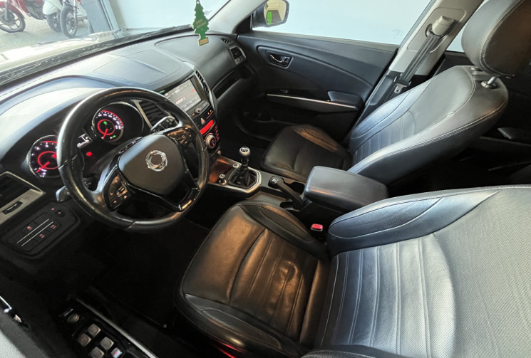 Ssangyong TIVOLI 1.6 e-XGI 128 ch LUXURY / Caméra / Sièges AV chauffants ventilés et électriques
