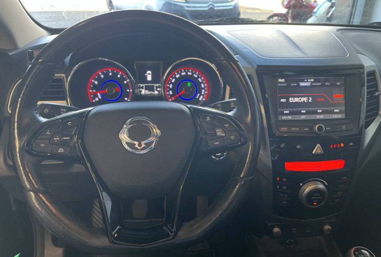 Ssangyong TIVOLI 1.6 e-XGI 128 ch LUXURY / Caméra / Sièges AV chauffants ventilés et électriques