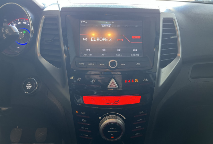 Ssangyong TIVOLI 1.6 e-XGI 128 ch LUXURY / Caméra / Sièges AV chauffants ventilés et électriques