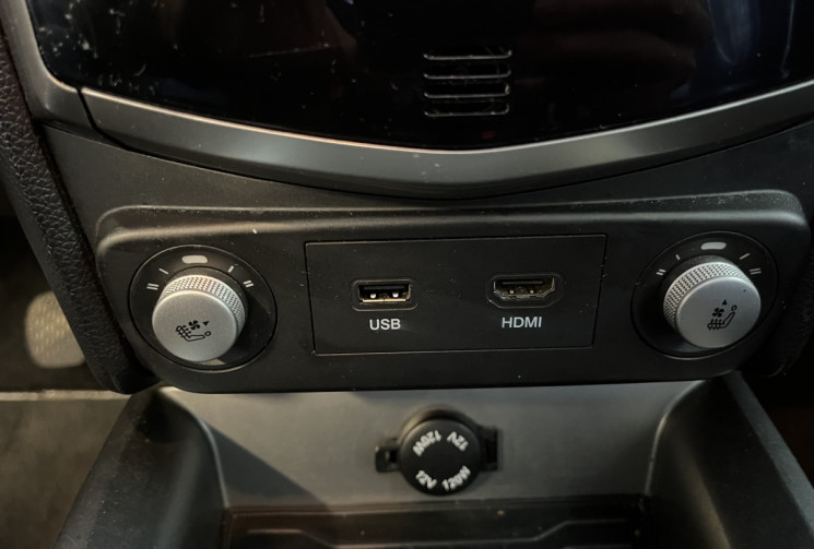 Ssangyong TIVOLI 1.6 e-XGI 128 ch LUXURY / Caméra / Sièges AV chauffants ventilés et électriques