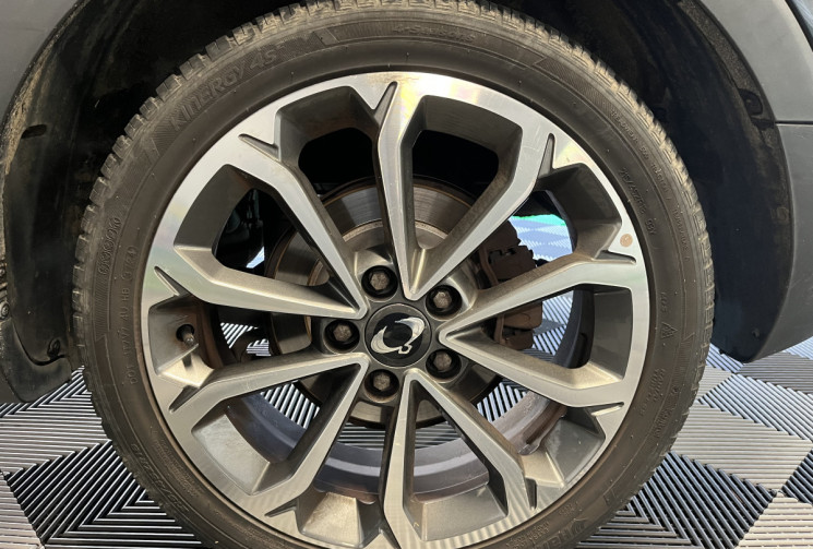 Ssangyong TIVOLI 1.6 e-XGI 128 ch LUXURY / Caméra / Sièges AV chauffants ventilés et électriques