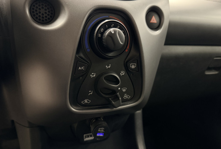 Toyota Aygo 1.0 VVT-i X Play