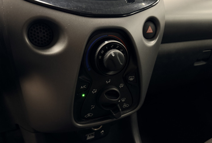 Toyota Aygo 1.0 VVT-i X Play