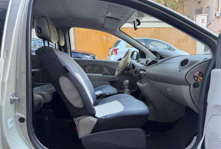 Renault Twingo 1.2 i 16V LEV 75 cv / clim / origine France 3em main / DISTRI NEUVE 