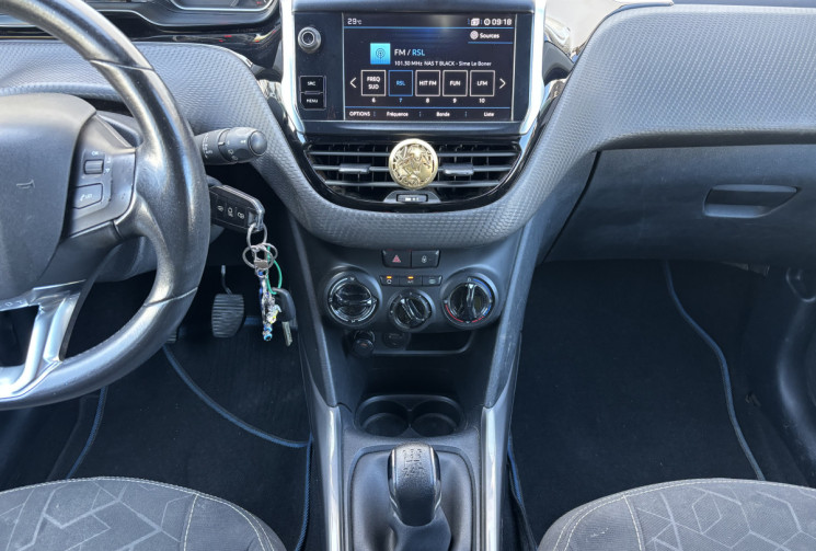 Peugeot 2008  1.2 THP 110 ALLURE