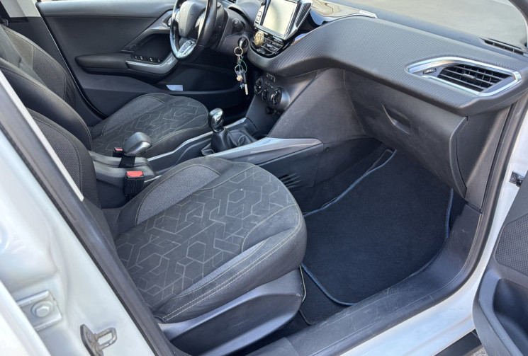 Peugeot 2008  1.2 THP 110 ALLURE