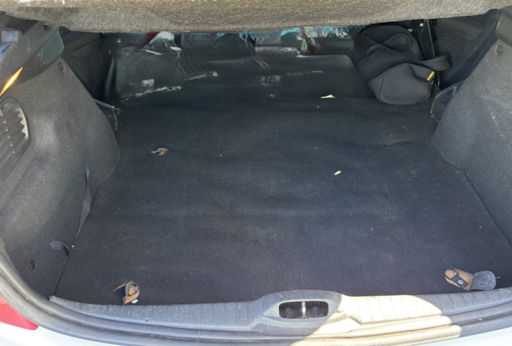 Peugeot 208 1.4 HDI 68 UTILITAIRE