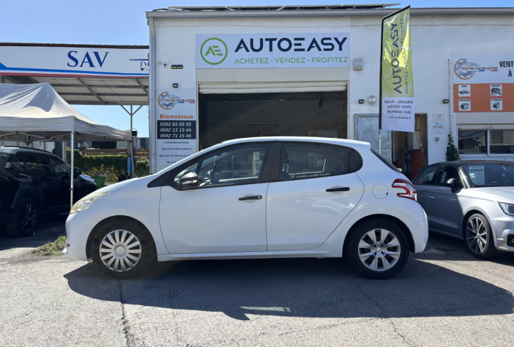 Peugeot 208 1.4 HDI 68 UTILITAIRE