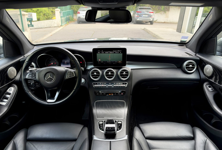 Mercedes GLC 250d 4Matic 204 9G-Tronic / Toit pano ouvrant / Airmatic / 360° / Feux Mutlibeam