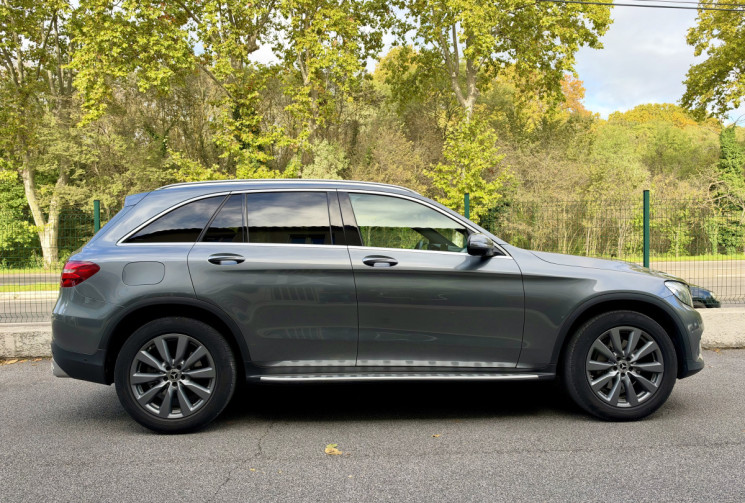 Mercedes GLC 250d 4Matic 204 9G-Tronic / Toit pano ouvrant / Airmatic / 360° / Feux Mutlibeam
