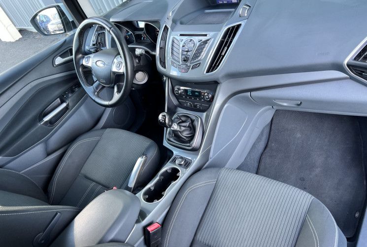 Ford C-MAX 1.0i 16V EcoBoost 125 cv TITANIUM / Distribution ok