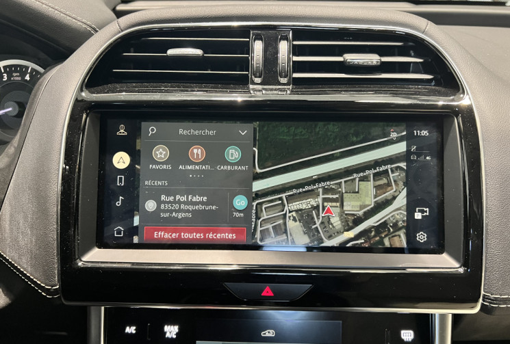 Jaguar XE  2.0 P250 R-DYNAMIC BVA8