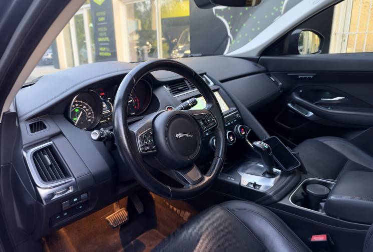 Jaguar E-Pace 2.0 D 180 SE AWD * ENTRETIEN A JOUR * ATTELAGE * TOIT PANO * GARANTIE 6 MOIS