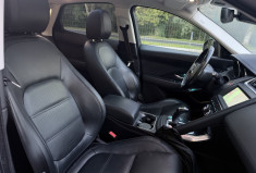 Jaguar E-Pace 2.0 D 180 SE AWD * ENTRETIEN A JOUR * ATTELAGE * TOIT PANO * GARANTIE 6 MOIS