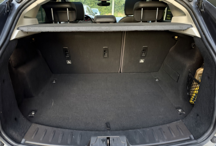 Jaguar E-Pace 2.0 D 180 SE AWD * ENTRETIEN A JOUR * ATTELAGE * TOIT PANO * GARANTIE 6 MOIS