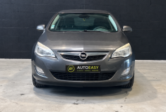 Opel Astra 1.7 CDTI 110cv ENJOY 2011 / COURROIE CHANGÉE EN 2025
