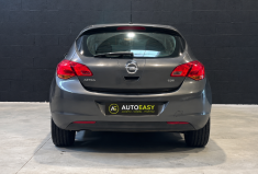 Opel Astra 1.7 CDTI 110cv ENJOY 2011 / COURROIE CHANGÉE EN 2025