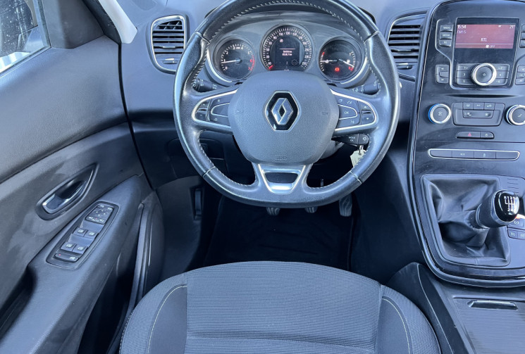 Renault Scénic IV 1.2 Tce 115 cv LIFE / 1ère Main / Attelage 