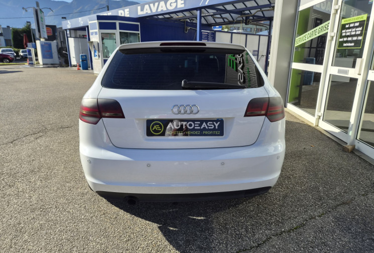 Audi A3 SPORTBACK 1.6 tdi 105 sport boite auto S-tronic