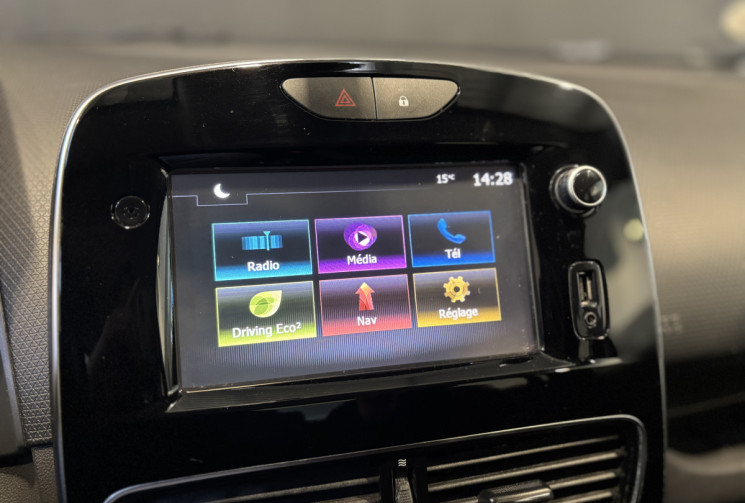 Renault Clio 1.5 dCi 90 ch Intens 5 portes / Radar de recul