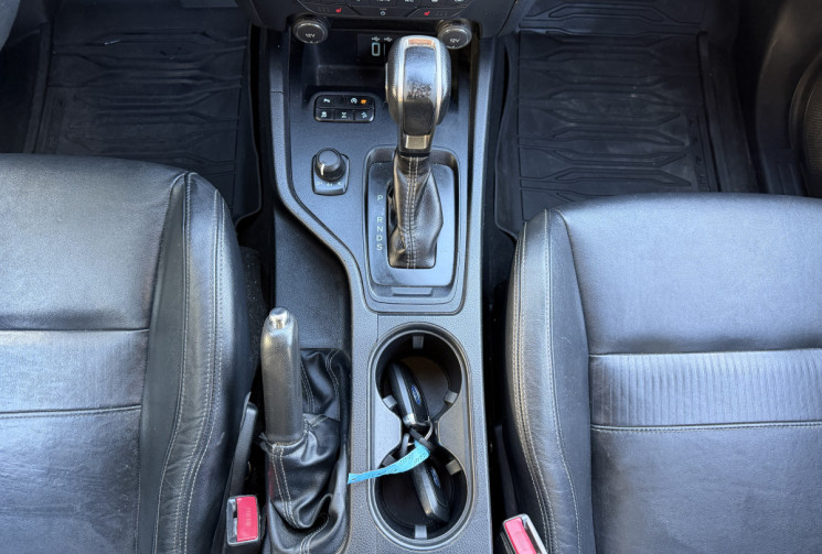 Ford Ranger Super Cabine 2.0 213 ch Limited BVA10 / Garantie 12 mois / Nombreuses options