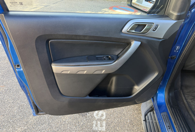 Ford Ranger Super Cabine 2.0 213 ch Limited BVA10 / Garantie 12 mois / Nombreuses options