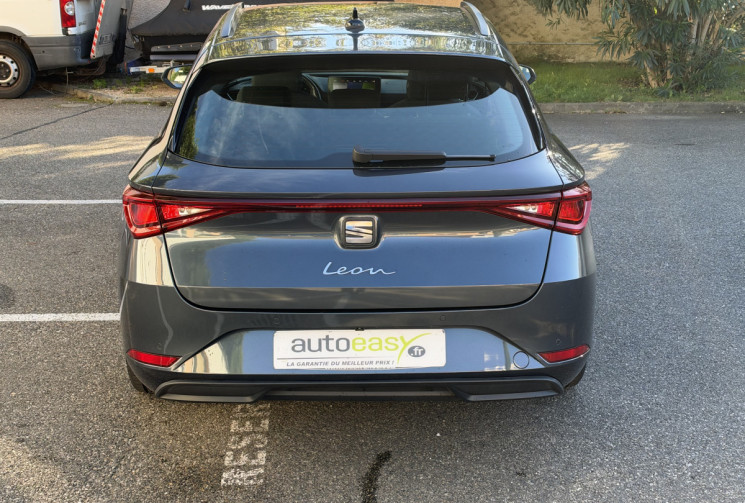 SEAT LEON ST 2.0 TDI 150 DSG7 Style / Suivi Complet 
