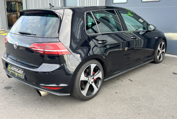 Volkswagen Golf VII 5 Portes GTI 2.0 TFSI DSG6 230 cv