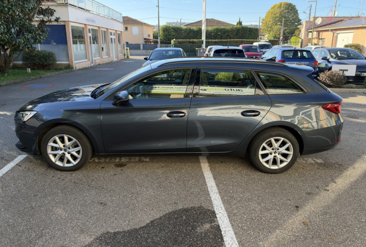 SEAT LEON ST 2.0 TDI 150 DSG7 Style / Suivi Complet 