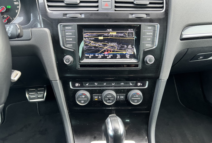 Volkswagen Golf VII 5 Portes GTI 2.0 TFSI DSG6 230 cv