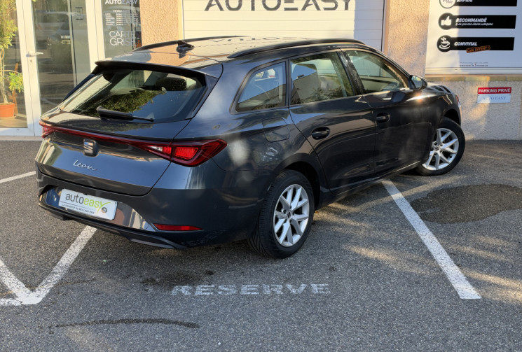 SEAT LEON ST 2.0 TDI 150 DSG7 Style / Suivi Complet 