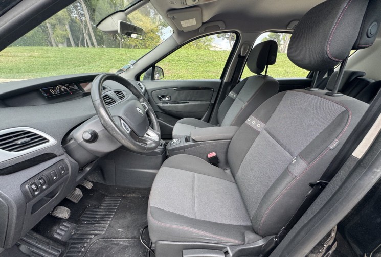 Renault Scénic III Phase 2 1.5 dCi FAP 110 CH BUSINESS / SUIVI RENAULT 