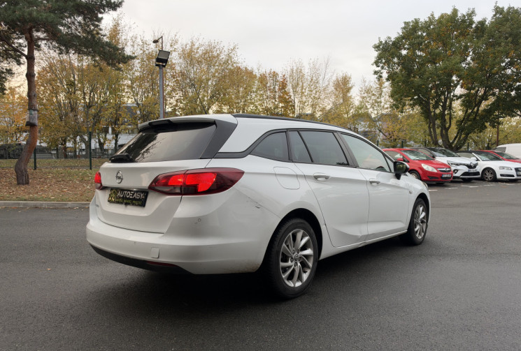 Opel Astra SPORTS TOURER 1.2 TURBO 130 ELEGANCE BUSINESS